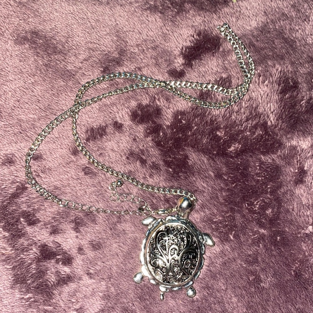 Turtle necklace